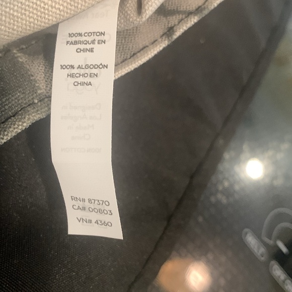 ALO Yoga Black and Gray Patterned Tote - Picture 9 of 9